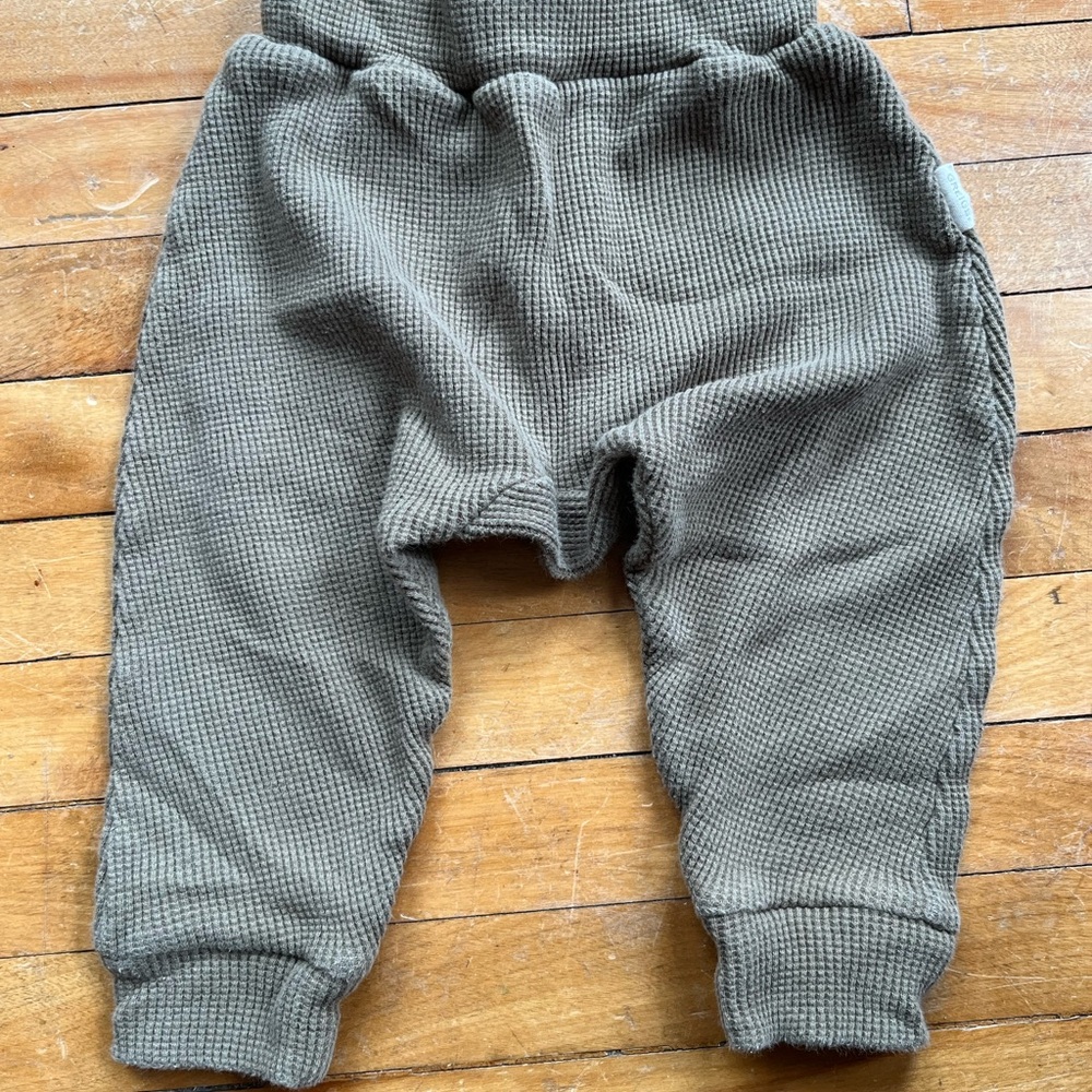 Kids Waffle Knit Joggers in Olive Green